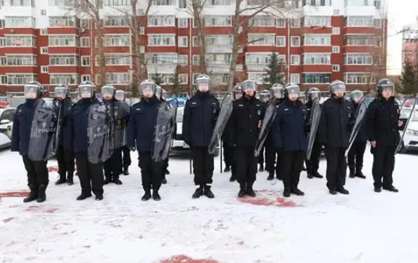 佳木斯公安四項舉措織密冬季治安防控“安全網”