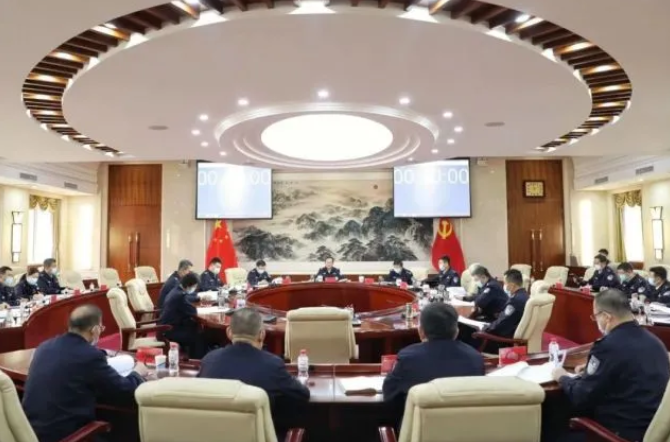 省公安廳召開廳機關警種部門匯報會 研究謀劃明年及今后一個時期