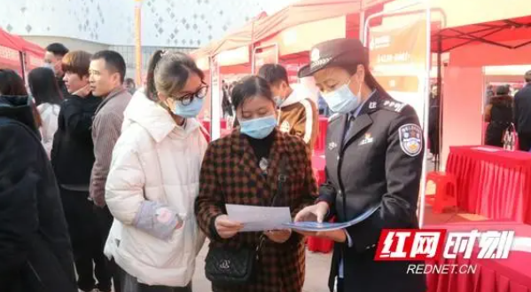 湘西公安：開展普法宣傳助力優(yōu)化法治化營商環(huán)境